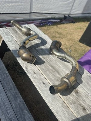 Convertidores catalíticos genuinos OEM 2018-2020 W213 Mercedes Benz E63s Amg Foto 1 de 4