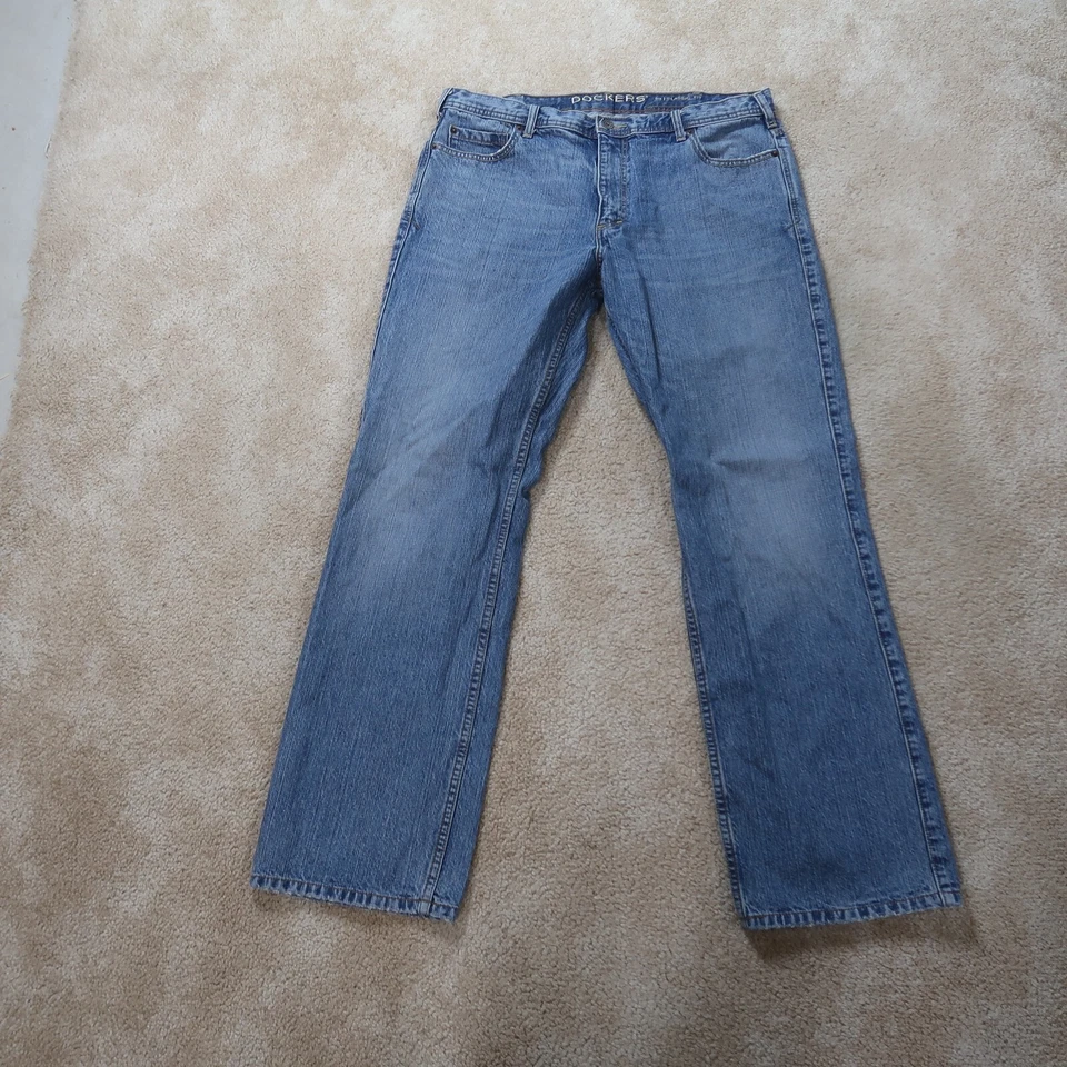 Dockers D3 Classic Fit Jeans Men's 38x34 Blue Denim Pants - Image 1 of 4