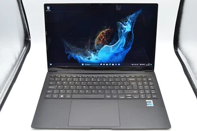 Samsung Galaxy Book2 Pro 5G 15.6" AMOLED, 12th Gen i5-1240P 8GB RAM, 256GB SSD - Image 1 of 4