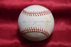 Luis Aparicio Autografiado Liga Americana OAL Firmado Béisbol - Imagen 1 de 1