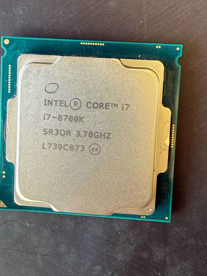 Intel Core i7-8700K Processor (3.7 GHz, 6 Cores, LGA 1151 Socket) - SR3QR - Image 1 of 4
