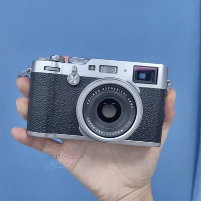 Fujifilm X100F 24.3 MP X Trans CMOS III Sensor Digital Camera with E-Viewfinder - Image 1 of 4