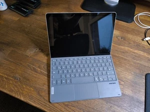 Microsoft Surface Go 2, 4GB RAM/64GB SSD 10,5" Win 11 - Foto 1 di 7