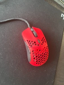 G-Wolves Hati HT-S (Small) Wired Gaming Mouse - PAW3370 Sensor - Afbeelding 1 van 2