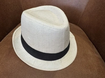 Sombrero H&M Dividido Fedora Hombre Talla L/60 – 100% Lino Beige con Banda Negra Foto 1 de 4