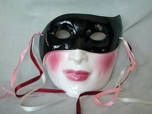 Vintage 1980s Black Half-Mask Face Ceramic 6"x6" from About Face, San Francisco - Picture 1 of 6