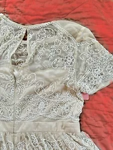BHLDN. Nuevo con etiquetas Boda 16, Manga Larga, Corta. Cuentas de cristal beige, blanco/plateado - Imagen 1 de 22