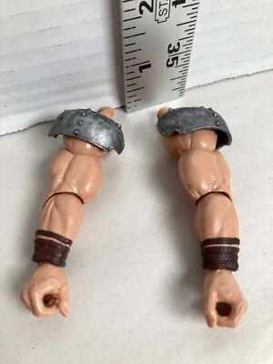 Marvel Legends Vengadores Odín El Padre Todopo Construye una Figura BAF Brazos Derecho e Izquierdo Foto 1 de 3