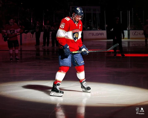 Aleksander Barkov Florida Panthers Red Jersey Pregame Spotlight 16" x 20" Photo Cover