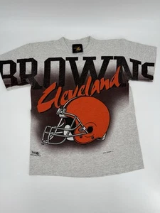 Vintage 1994 NFL Brown Cleveland Magic Johnson T's Size Medium T Shirt Print AOP - Picture 1 of 9