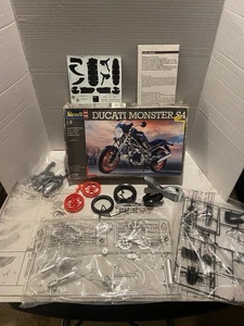 Kit Modelo Plástico Revell 1:9 Ducati Monster S4 #07932 Abierto Completo Sin Usar - Imagen 1 de 22