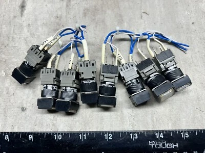 [¡Cantidad-8!] Pulsadores blancos iluminados FUJI AH165-SF _¡BUENOS PARA LLEVAR!_GARANTÍA Foto 1 de 4