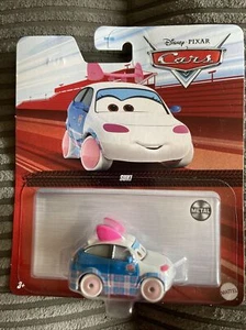 2022 Disney Pixar Cars *SUKI* Serie de Metal Tarjeta Roja Fundido a Parros 2 Nuevos Crujientes - Imagen 1 de 5