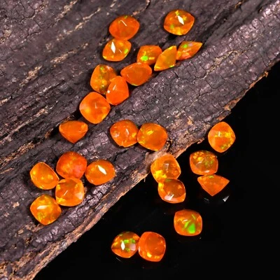 Natural Orange Ethiopian Opal 7.65 Ct Faceted Square Lot Loose Gemstone 5X3 MM - Image 1 of 3