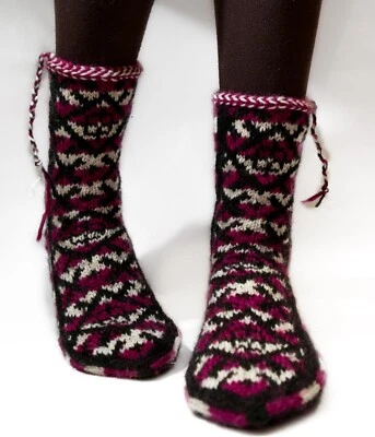 Calcetines de invierno de punto con estampado. Calcetines acogedores de lana cálida Foto 1 de 4