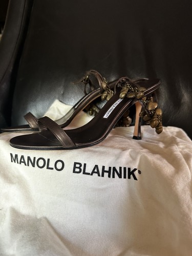 MBT Sandali in pelle Manolo Blahnik taglia 8 38 nuovi nella scatola originale prezzo era di $795