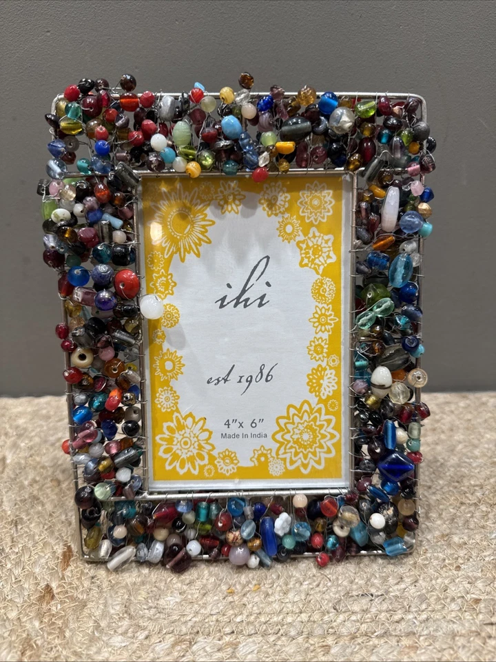 New IHI Silver-Tone Glass Bead Hand Tied Multicolor Picture Frame 4" x 6" Photo - Image 1 of 4