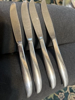 Oneida Community TWIN STAR Stainless Betty Crocker Silverware Flatware 4 Knives! - Image 1 of 4