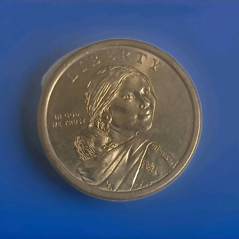 2011 D Sacagawea one Dollar coin in perfect conditions - Image 1 of 1