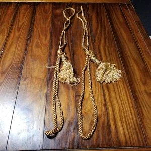 2 Vintage Gold Decorative Curtain Tie-Backs With Tassels MCD - Picture 1 of 6
