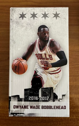 DWYANE WADE 2016 NBA CHICAGO BULLS BASKETBALL BOBBLEHEAD NODDER BOBBLE HEAD SGA Cover