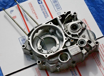 Honda CT125 1977 caja de motor OEM con Vin# CT125E-1015540 Foto 1 de 3