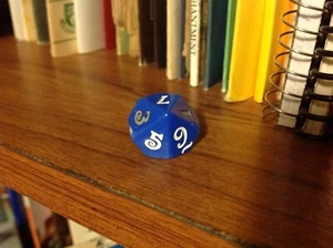 World of Warcraft Blue Die, 10-sided (d10), fair-good condition, plastic - Picture 1 of 2