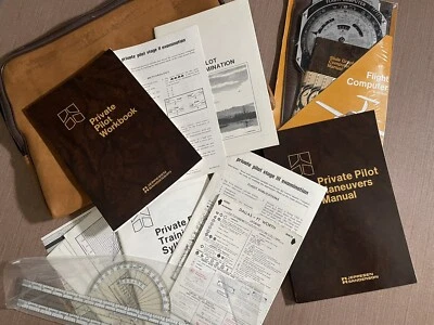 Jeppesen Private Pilot Kit VFR 1981 Navigation Plotter Flight Computer Unused - Image 1 of 4