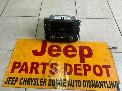 Jeep Renegade Radio 2015-2018 pantalla OEM 07356543170 brújula Foto 1 de 4