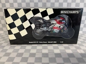 1/12 MINICHAMPS 061027 HONDA RC21V CASEY STONER MOTO GP 2006 LCR HONDA TEAM - Picture 1 of 8