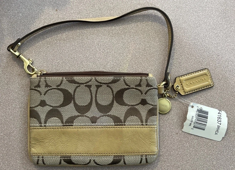 Cartera sin asas Coach Corner para mujer con muñeca-caqui claro/tiza C0849-41637 Foto 1 de 1