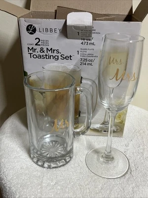 Juego de tostadas Libbey Mr. & Mrs. taza de vidrio de 16 oz y flauta de vidrio de 7,25 oz nuevo Foto 1 de 4