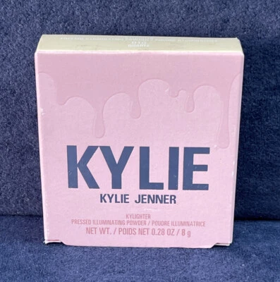 NEW Kylie Jenner KYLIGHTER Pressed Illuminating Powder 010 Quartz - Image 1 of 4