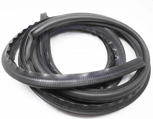 Türdichtgummi vorn LADA 2110, 2112 / 2110-6107014 - Bild 1 von 1