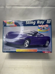 Revell Monogram Sting Ray III Deluxe Model Car Kit - New Sealed Skill Level 2 - Picture 1 of 5