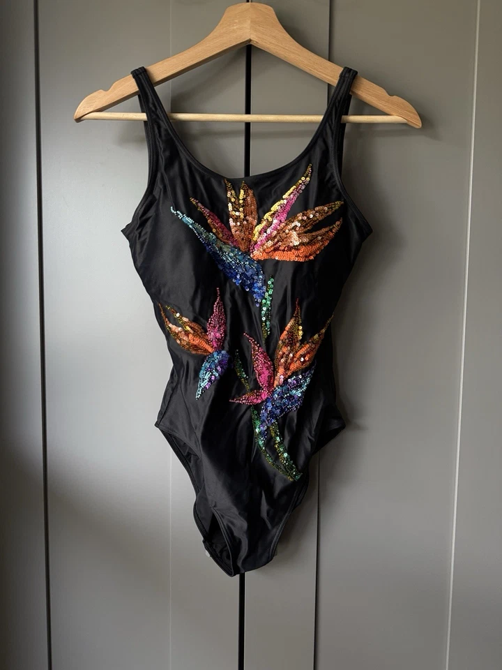 Michael Simon 黑色连体泳衣亮片天堂鸟 - 8 码 — 第 1/4 张图片