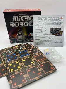 Micro Robots Mini Board Game - Andreas Kuhnekath - Abacus Spiele  - Picture 1 of 3