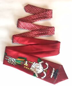 Zylos George Machado Men's Tie 100% Silk Made In USA Red Santa Christmas EUC