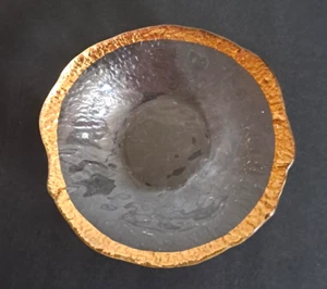 IVV Glacier Italian Serving Bowl Glass 10kt Gold Rim Round Salad Bowl 8.5 inch - Picture 1 of 17