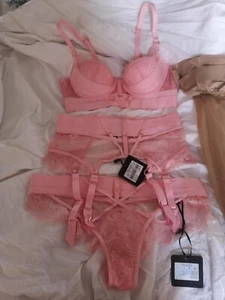 Honey Birdette • Belinda •5 Piece Set - Picture 1 of 9