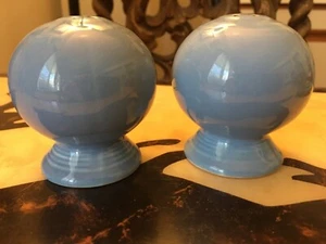 Fiesta Periwinkle Salt & Pepper Shakers (1989-2006) - Picture 1 of 9
