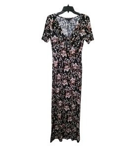 Vestido largo completo Express para mujer negro estampado floral talla pequeña - Imagen 1 de 6