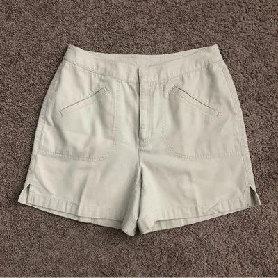 Liz Claiborne Lizwear Short Womens Size 10 Beige - Image 1 of 4