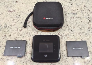 Netgear Nighthawk M5 MR5200 -- Router mobilny WiFi 6 / Hotspot -- 5G / 4G LTE - Zdjęcie 1 z 11