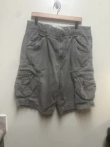 VTG American Eagle Cargo Shorts Green Men’s 36 Longer Length Rip stopped - Picture 1 of 7
