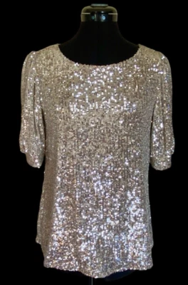 Top de manga corta con lentejuelas plateadas Cable + Gauge para mujer talla M Foto 1 de 4