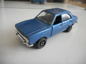 Polistil Ford Escort in Blue on 1:43 - Picture 1 of 2