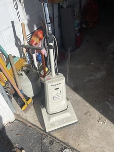 Simplicity 5000 Sentry III 3 Upright Vacuum Cleaner Model 9 AMP 5000B Vintage - Picture 1 of 8