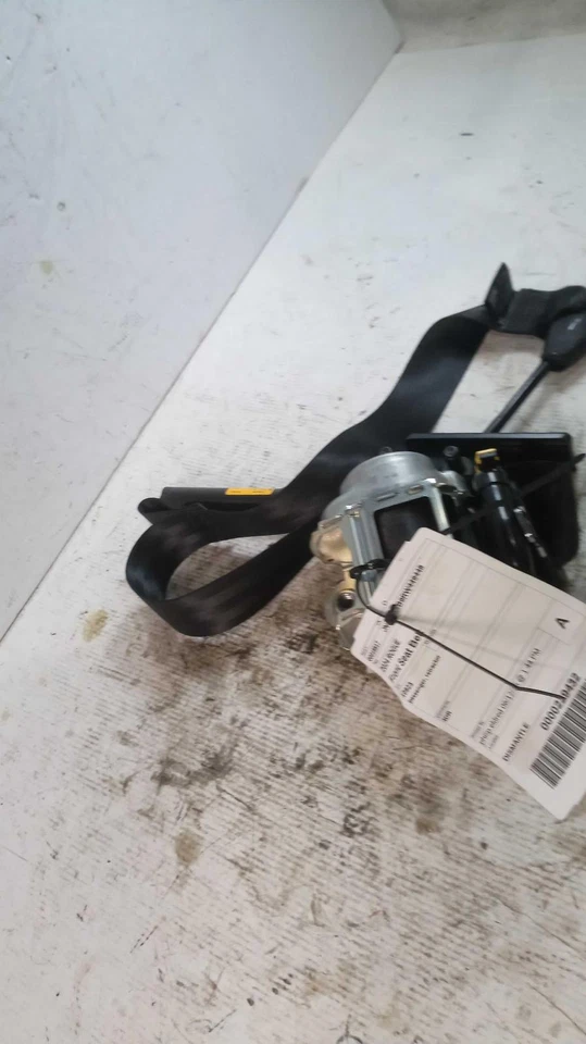 2024 Nissan Rogue Brown Seat Belt OEM 868846RR8A Used 5000 Miles - Image 1 of 4