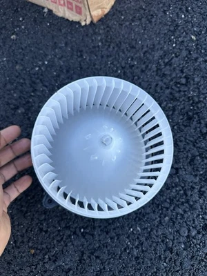 Para Chevrolet Malibu 2013-2015 2011-2016 Cruze HVAC Calentador Soplador Motor con Ventilador Foto 1 de 4